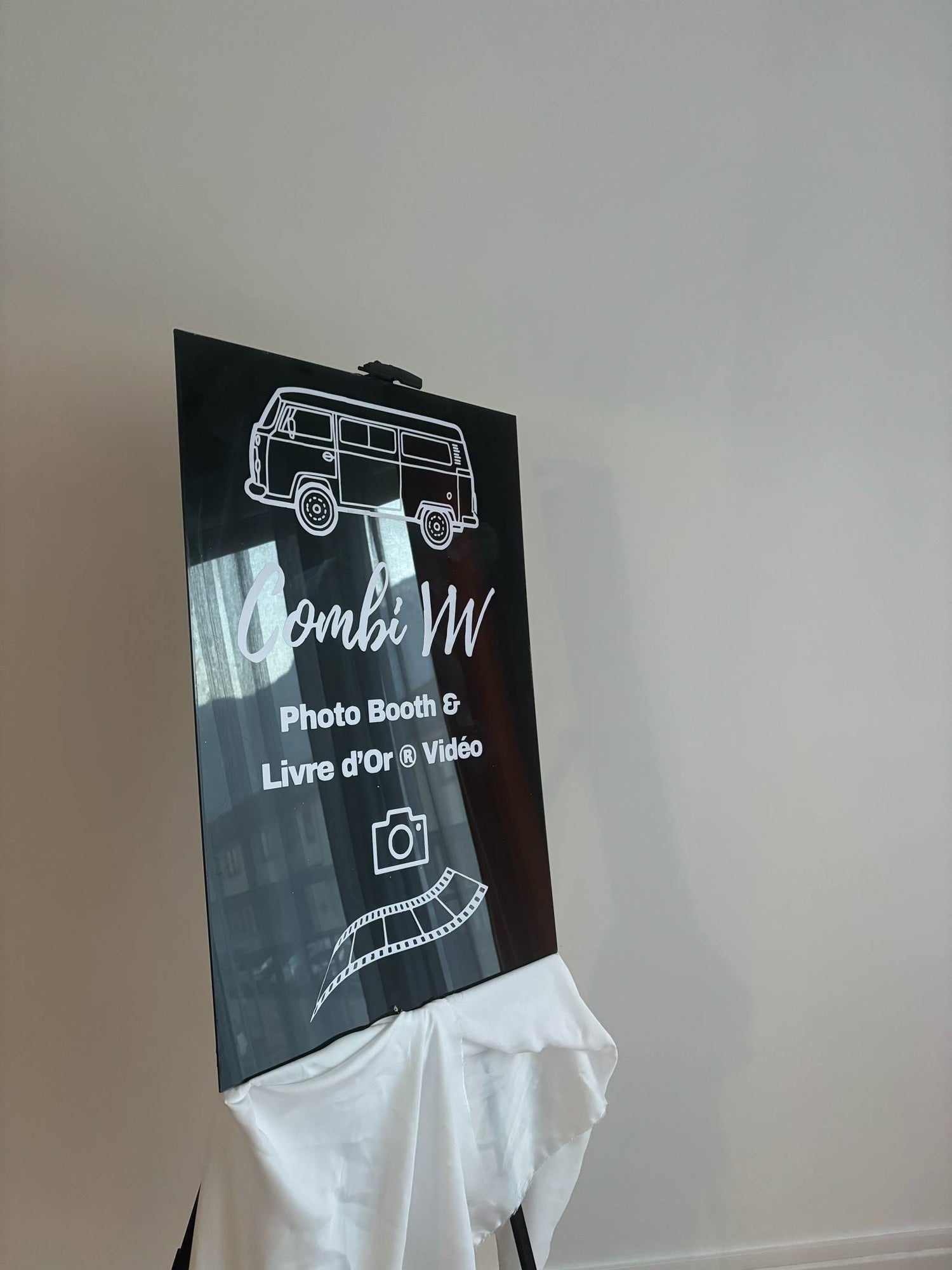 Businnes sign
